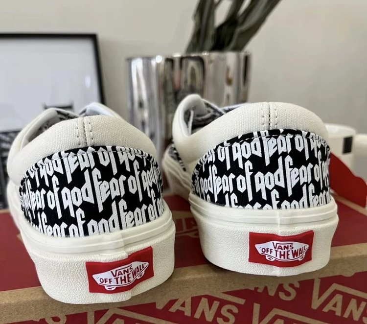 Vans board shoes, one foot low cut shoesFear of God x Vans Era 95 dx white black fog  | Yooybuy Spre
