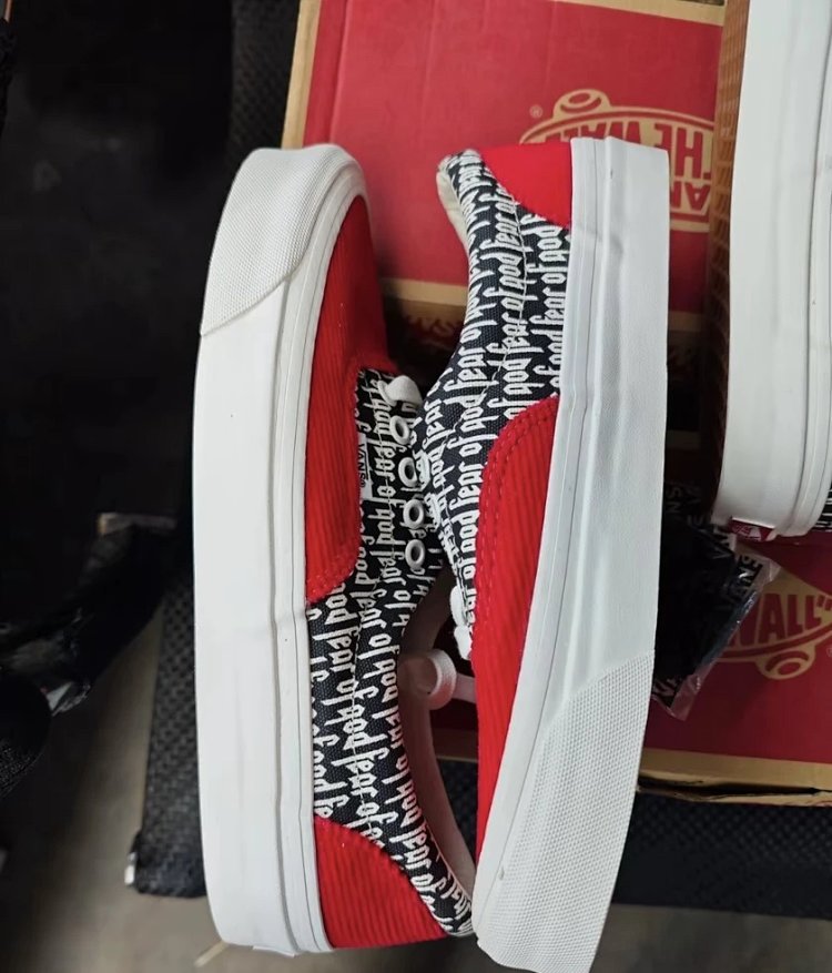 Vans board shoes, one foot low cut shoesFear of God x Vans Era 95 dx white black fog  | Yooybuy Spre