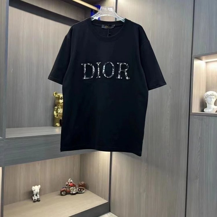 Dior light luxury short sleeved t-shirt | Yooybuy Spreadsheet