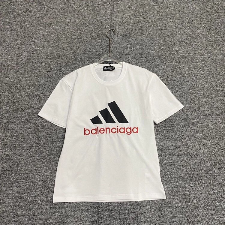 Balenciaga Adidas Joint Short Sleeve Fashion Show with Large Logo | Yooybuy Spreadsheet