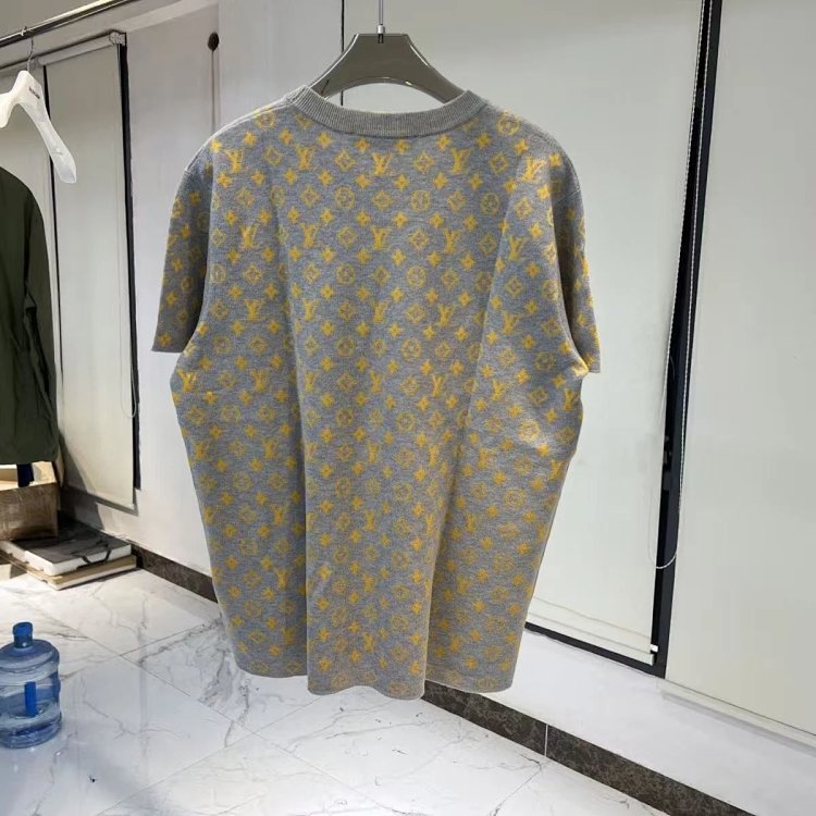 Louis Vuitton short sleeved T-shirt unisex knit top with half sleeves | Yooybuy Spreadsheet
