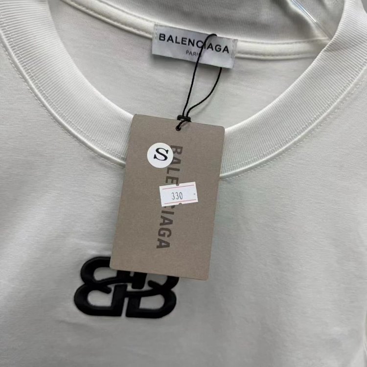 Balenciaga luxury embroidered short sleeved t-shirt for both men and women, half sleeved top for wom