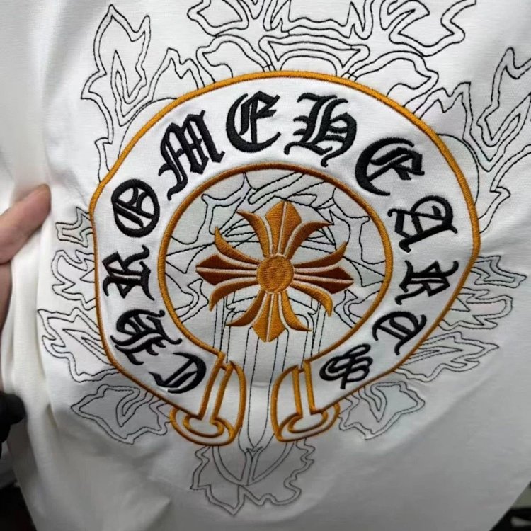 Chrome Hearts Light Luxury Embroidered Short Sleeve T-shirt Black and White Unisex | Yooybuy Spreads
