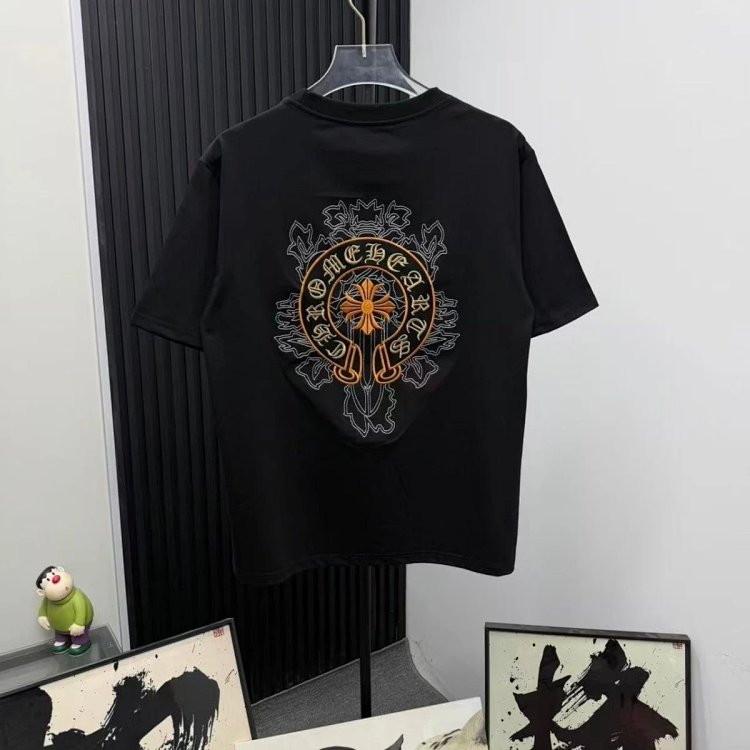 Chrome Hearts Light Luxury Embroidered Short Sleeve T-shirt Black and White Unisex | Yooybuy Spreads