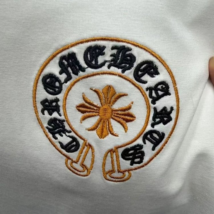 Chrome Hearts Light Luxury Embroidered Short Sleeve T-shirt Black and White Unisex | Yooybuy Spreads