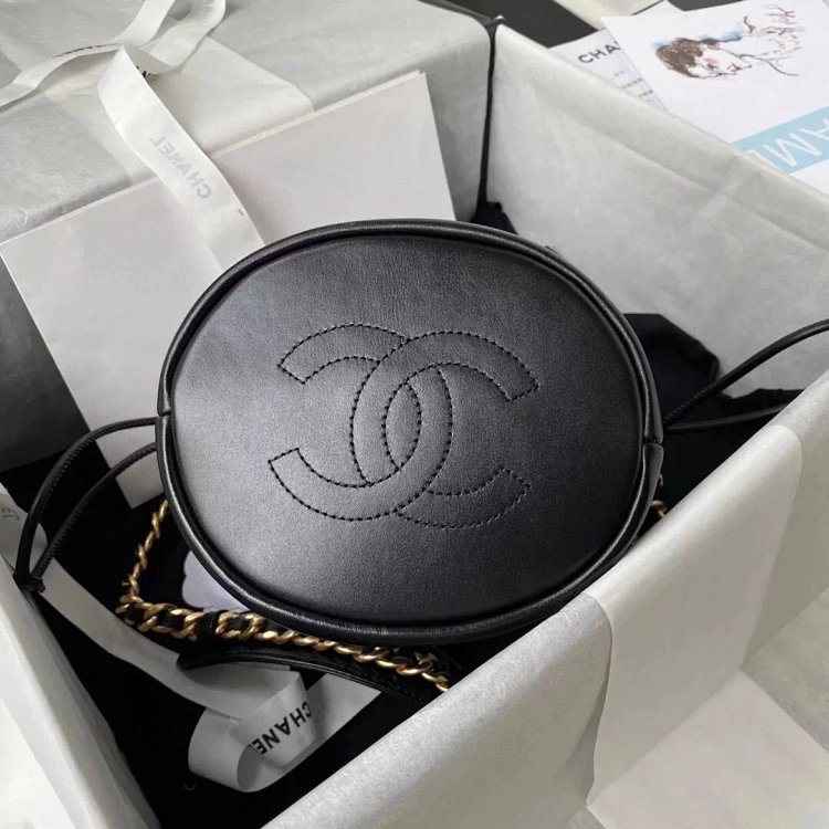 Chanel Retro Smooth Leather Drawstring Bucket Bag AS2716 Cross Carrying Women's Bag AS2716 Chanel Re