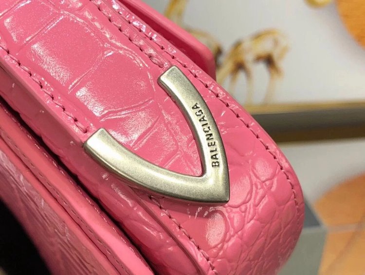 Balenciaga Crocodile Pattern Head Layer Calfskin Single Shoulder Handheld Underarm Bag Women's Bag |