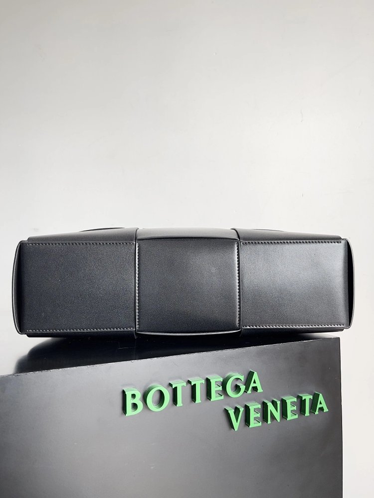 Bottega Veneta Large Grid Knitted Men's briefcase | Yooybuy Spreadsheet