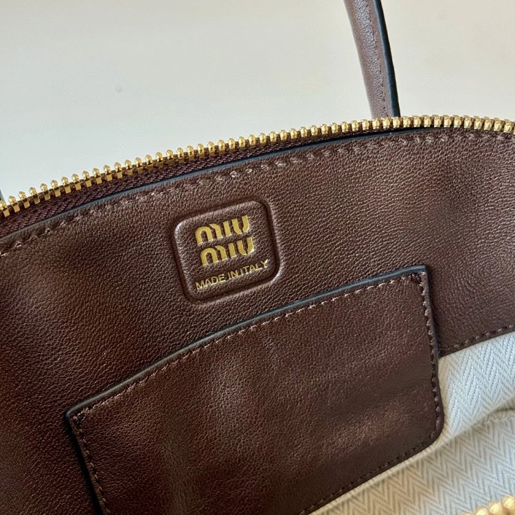 Miumiu handbag shoulder bag crossbody bag women's bag shell bag | Yooybuy Spreadsheet