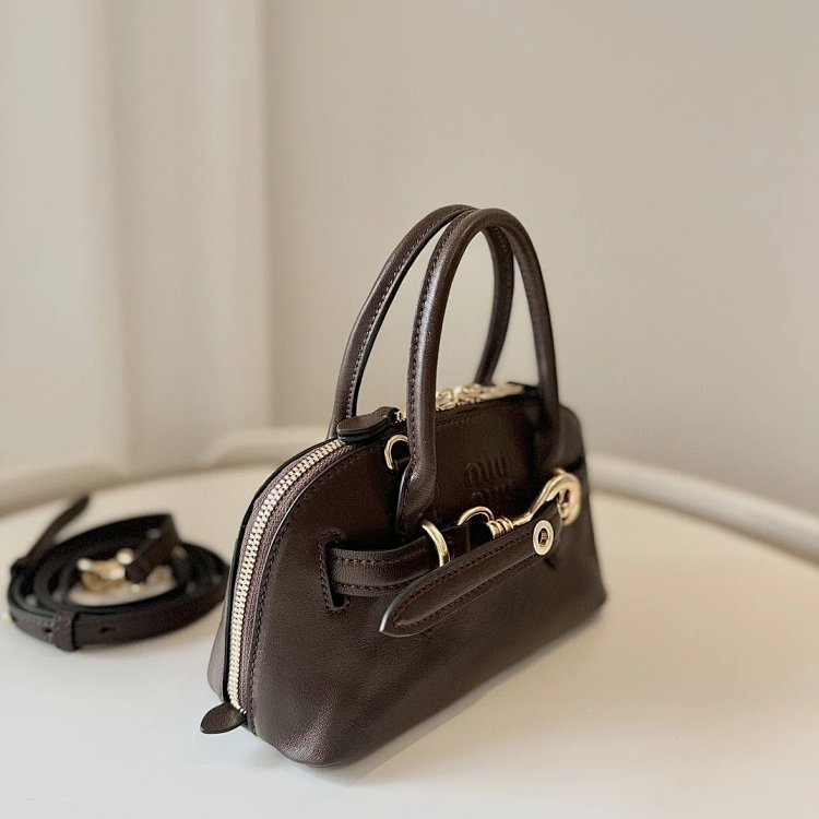 Miumiu handbag shoulder bag crossbody bag women's bag shell bag | Yooybuy Spreadsheet