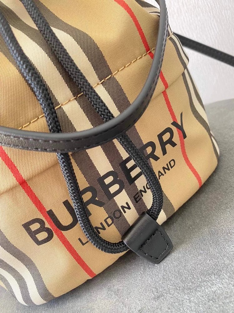 Burberry storage classic plaid canvas bucket bag drawstring bag | Yooybuy Spreadsheet