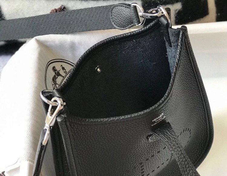 Hermes mini calf leather hollow shoulder crossbody buckle women's bag | Yooybuy Spreadsheet