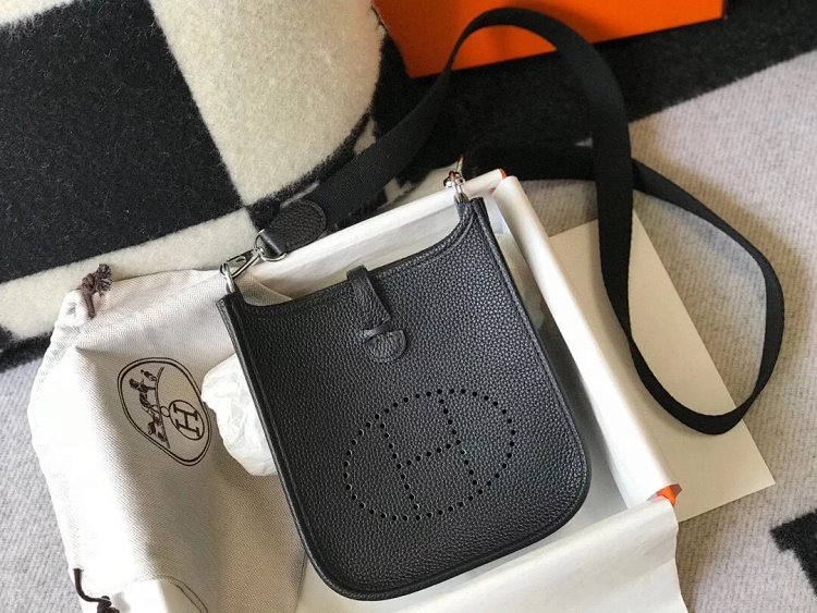 Hermes mini calf leather hollow shoulder crossbody buckle women's bag | Yooybuy Spreadsheet
