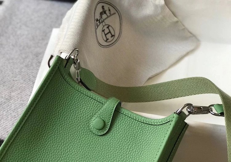 Hermes mini calf leather hollow shoulder crossbody buckle women's bag | Yooybuy Spreadsheet