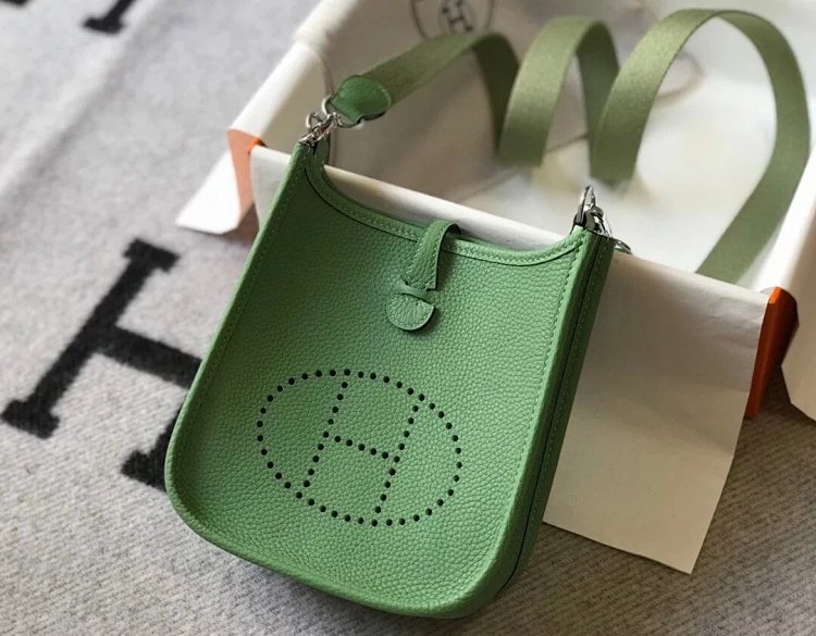 Hermes mini calf leather hollow shoulder crossbody buckle women's bag | Yooybuy Spreadsheet