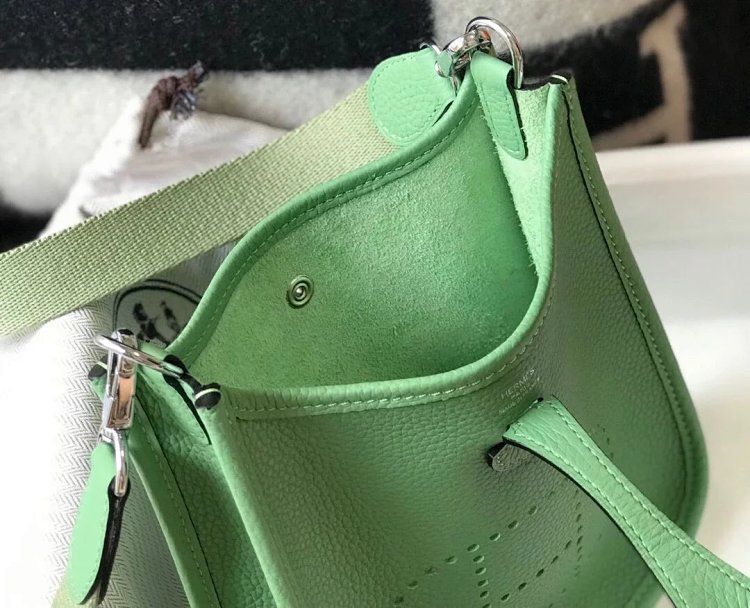 Hermes mini calf leather hollow shoulder crossbody buckle women's bag | Yooybuy Spreadsheet