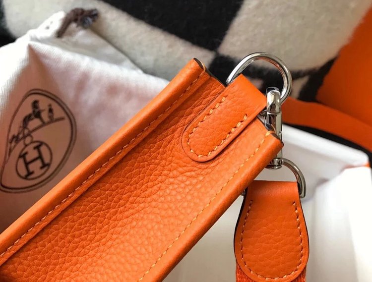 Hermes mini calf leather hollow shoulder crossbody buckle women's bag | Yooybuy Spreadsheet