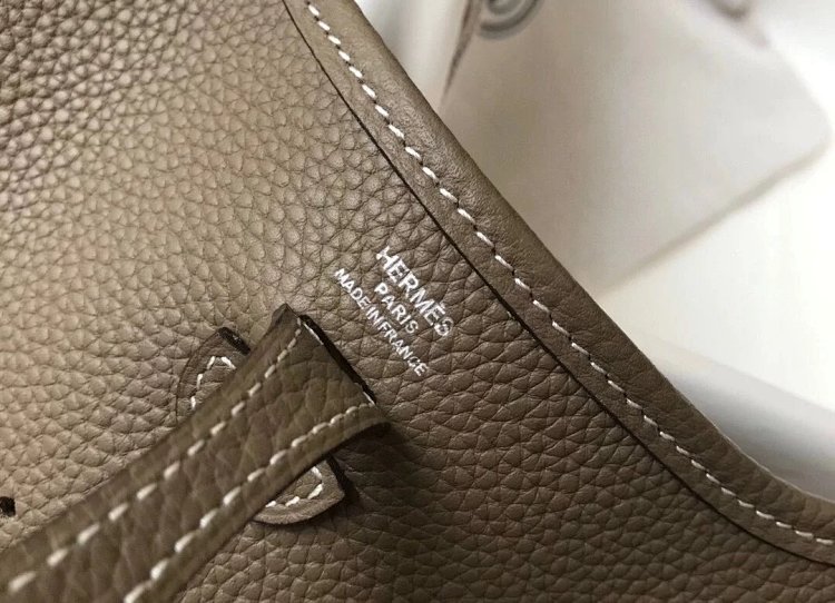 Hermes mini calf leather hollow shoulder crossbody buckle women's bag | Yooybuy Spreadsheet