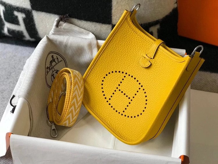 Hermes mini calf leather hollow shoulder crossbody buckle women's bag | Yooybuy Spreadsheet