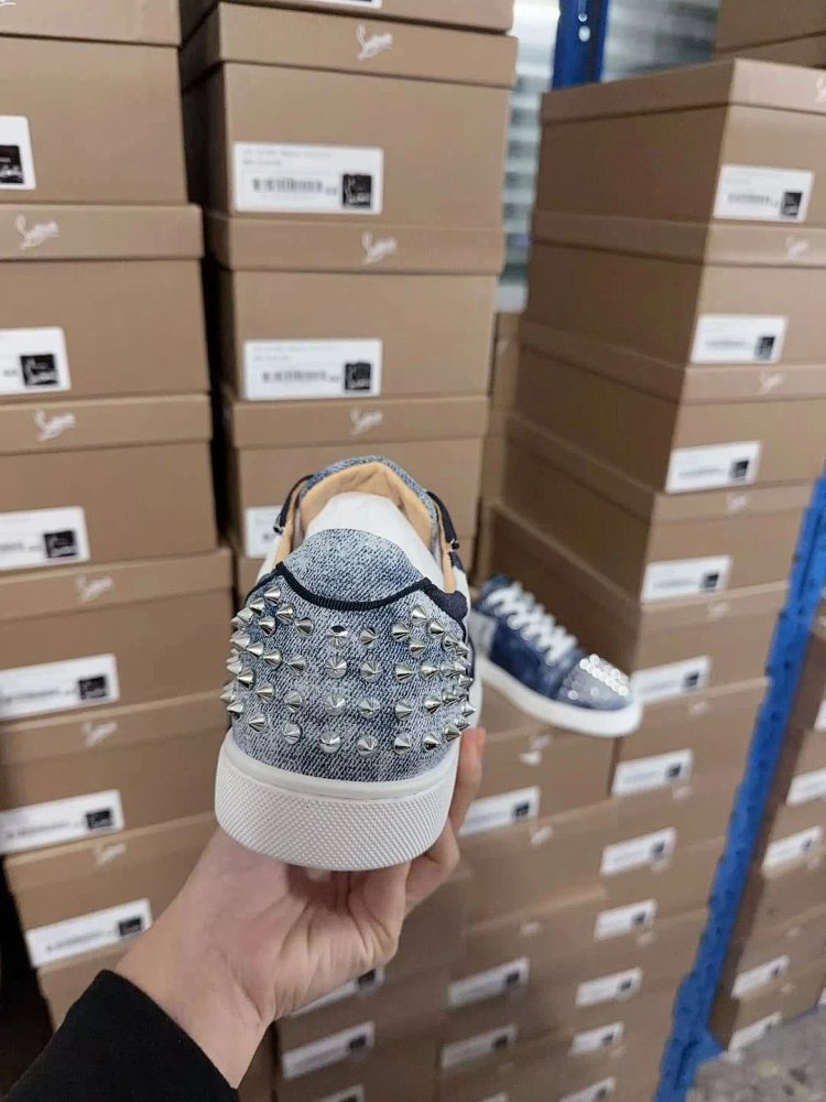 D2 Co branded CL Red soled Shoes with Willow Nails | Yooybuy Spreadsheet
