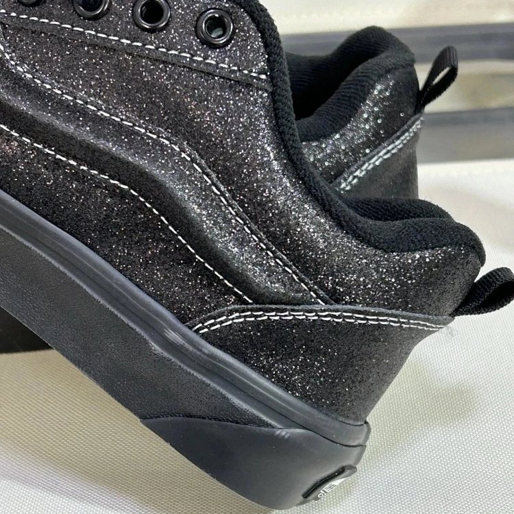 VANS  Black Warrior Starry Sky Bread Shoes | Yooybuy Spreadsheet