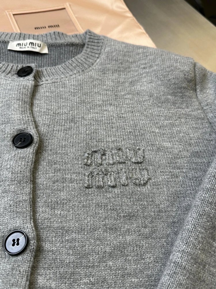 Miumiu Knitted Cardigan Trendy Sweater | Yooybuy Spreadsheet