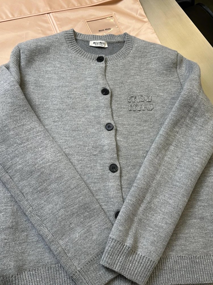 Miumiu Knitted Cardigan Trendy Sweater | Yooybuy Spreadsheet