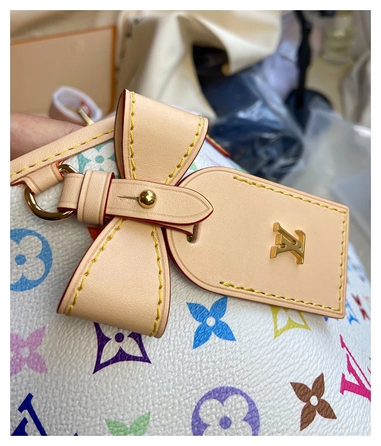 Louis Vuitton white tri colored CarryAll handbag | Yooybuy Spreadsheet