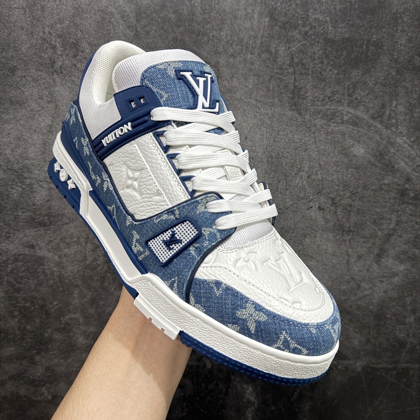 Louis Vuitton  Trainer Sneaker T538001 | Yooybuy Spreadsheet