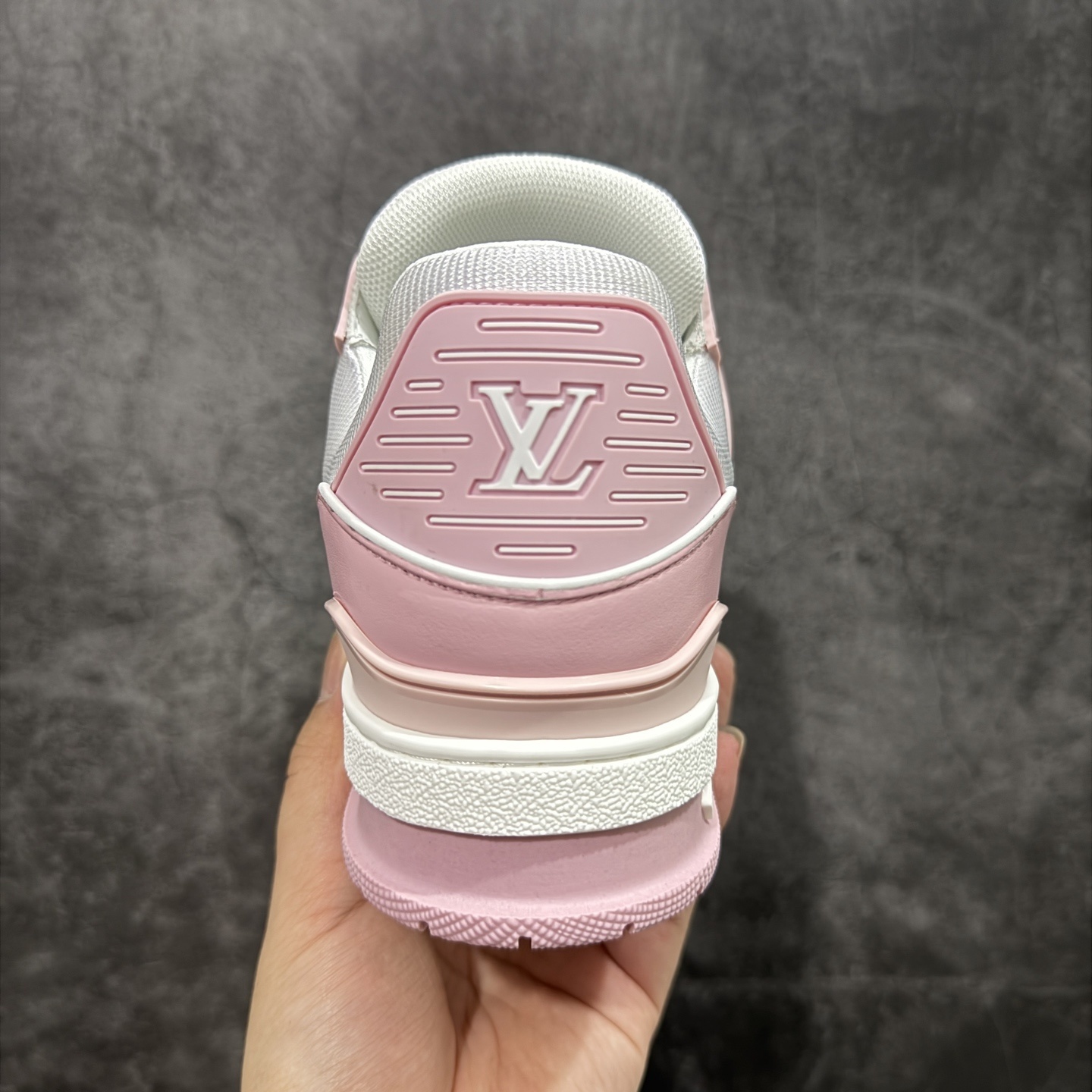 Louis Vuitton  Trainer Sneaker T538005 | Yooybuy Spreadsheet