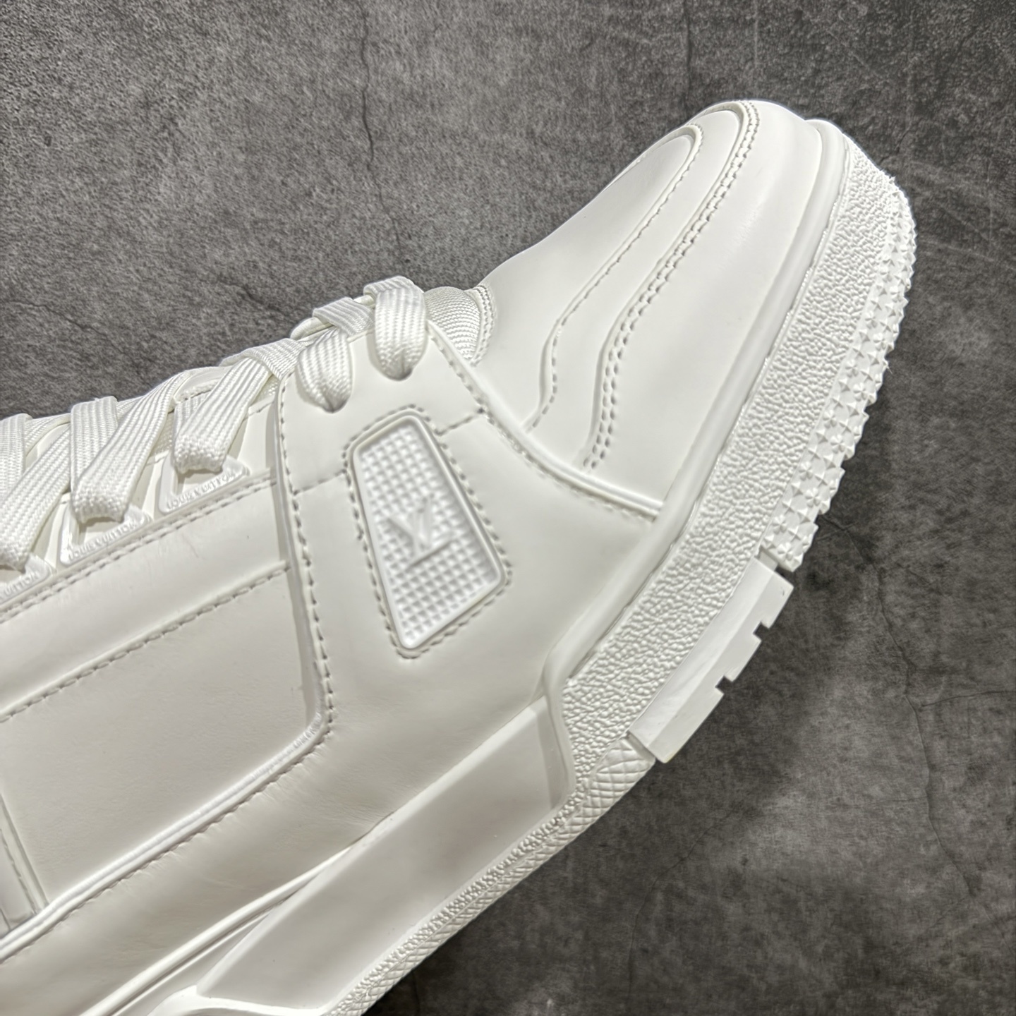 Louis Vuitton Trainer Sneaker T538008 | Yooybuy Spreadsheet