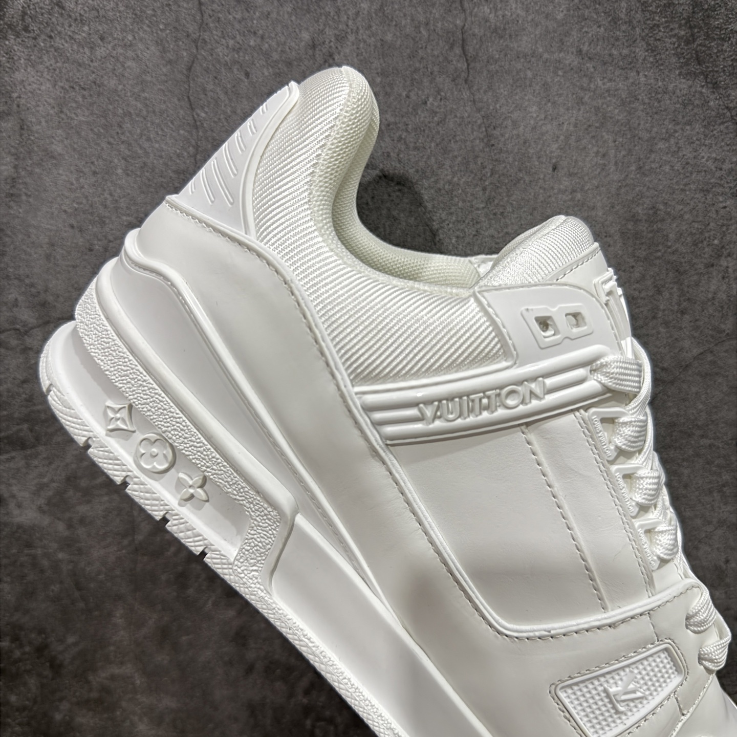 Louis Vuitton Trainer Sneaker T538008 | Yooybuy Spreadsheet