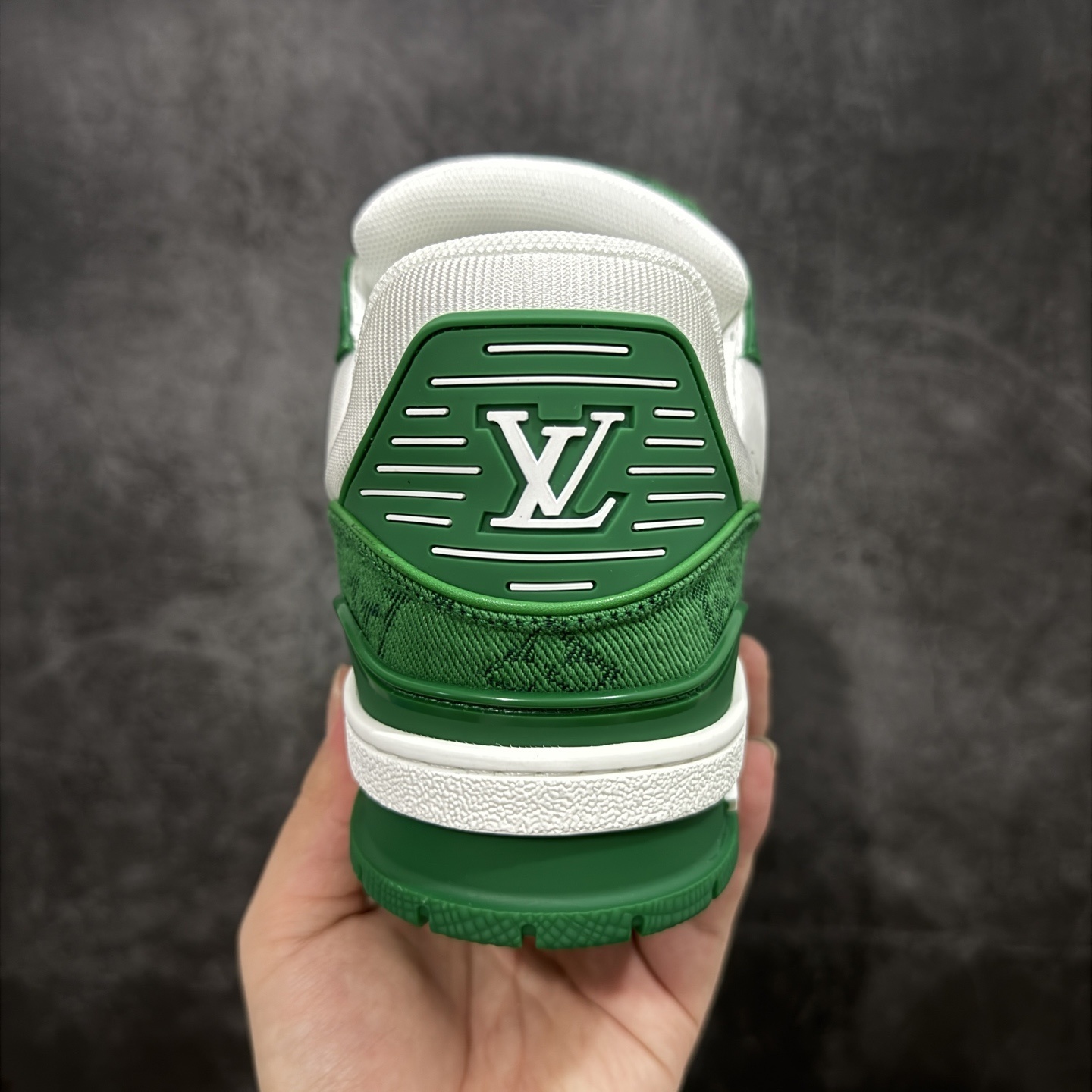 Louis Vuitton Trainer Sneaker T538009 | Yooybuy Spreadsheet