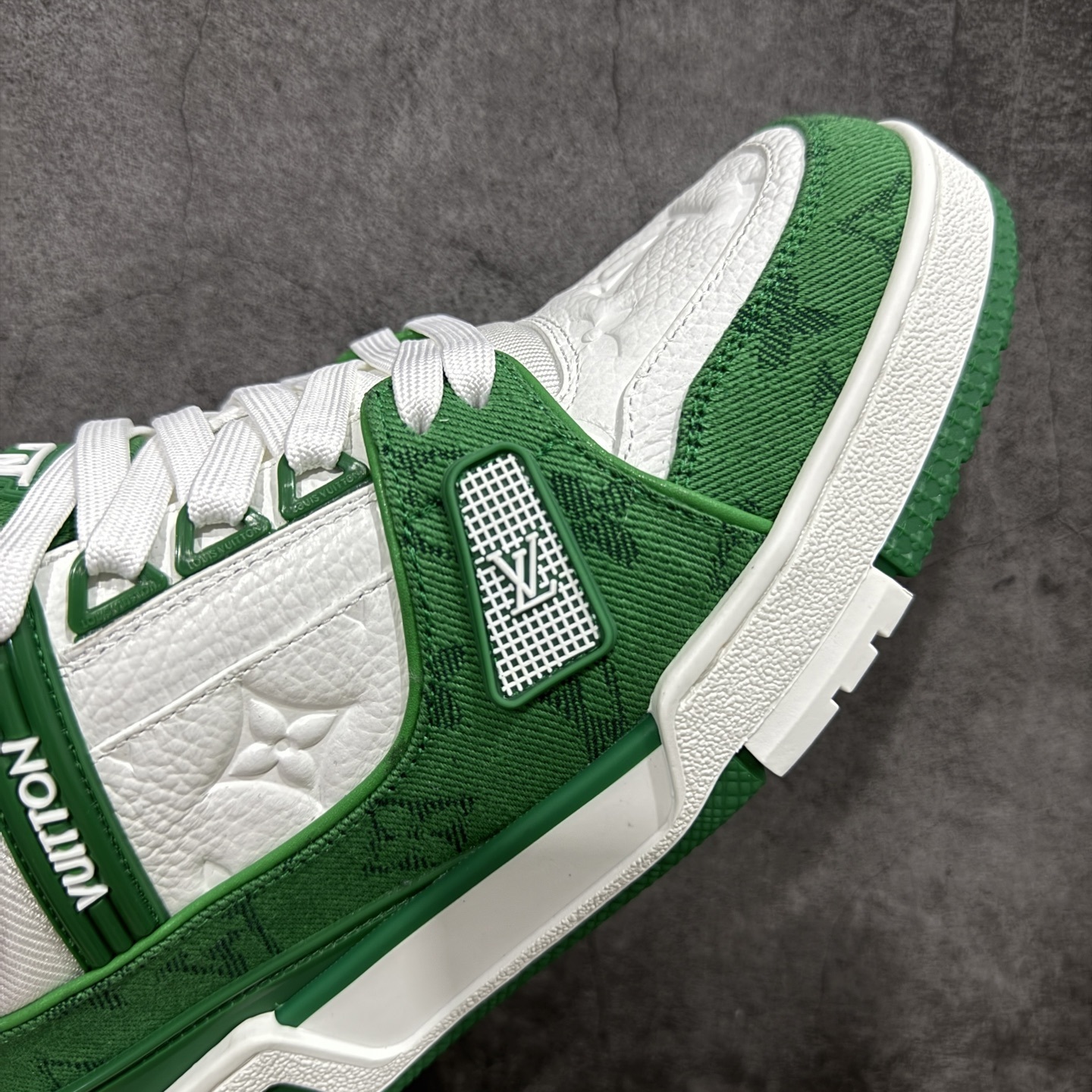 Louis Vuitton Trainer Sneaker T538009 | Yooybuy Spreadsheet