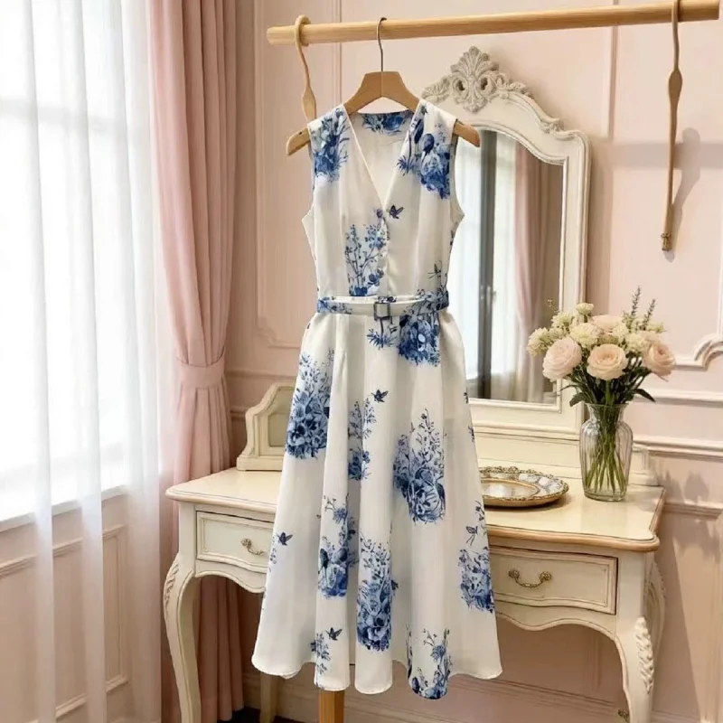 Seaside vacation blue and white printed long skirt | Yooybuy Spreadsheet