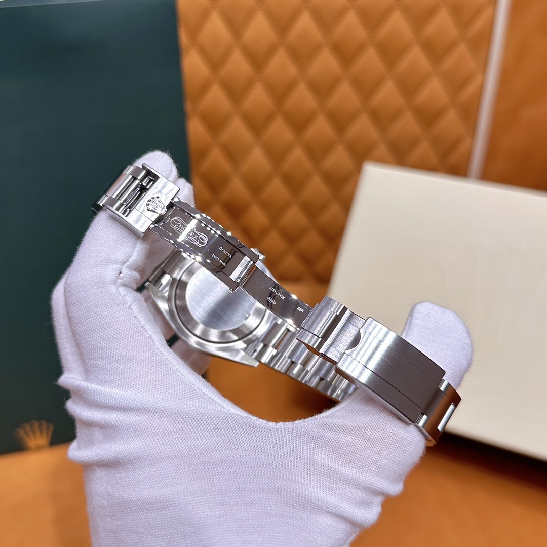 Rolex watch m124270-0001 | Yooybuy Spreadsheet