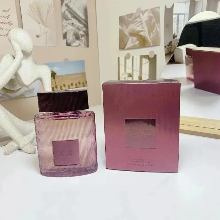 WZ14 Internet celebrity deodorant spray fresh women's perfume