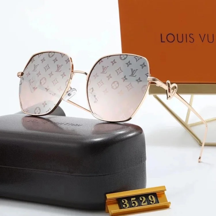 Fashion Trendy Sunglasses