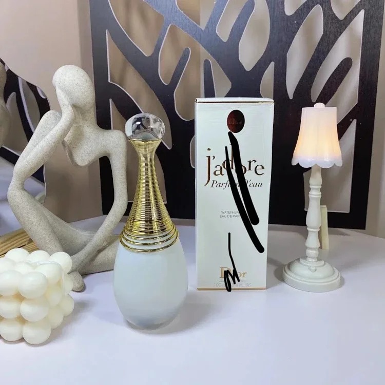 50+ Perfumes -All 1:1 box and smell 95% to Originale,last 5-6 Hours---Top quality version.