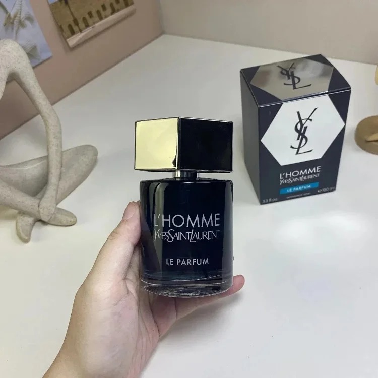 PC01- boutique perfume